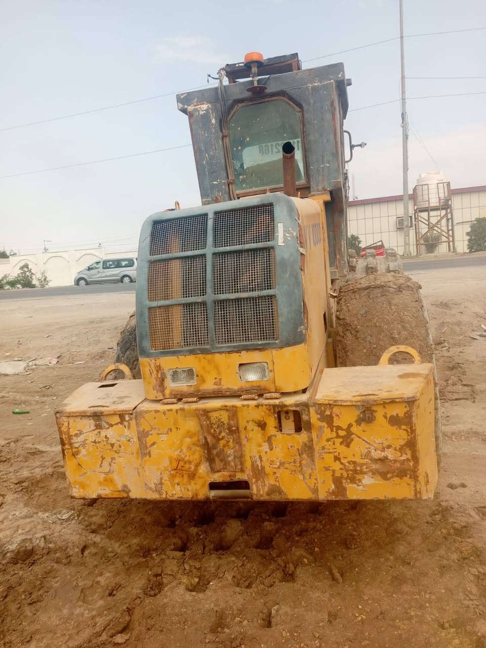 السلام عليكم حادله للبيع ضلفيه جاهزه للعمل مكفوله كفاله عامه من كلشي بياع مستعجل مديل 1998رقم الهاتف ***********السعر 75او بيه مجال
