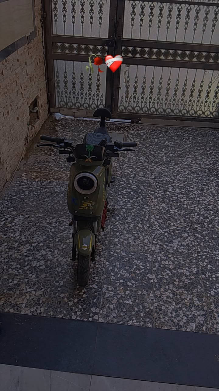 دراجه للبيع ار 9 موديل 26 بغداد جديده شارع المسبح دراجه فوم مواصفات*********** السعر 450 بيها مجال
