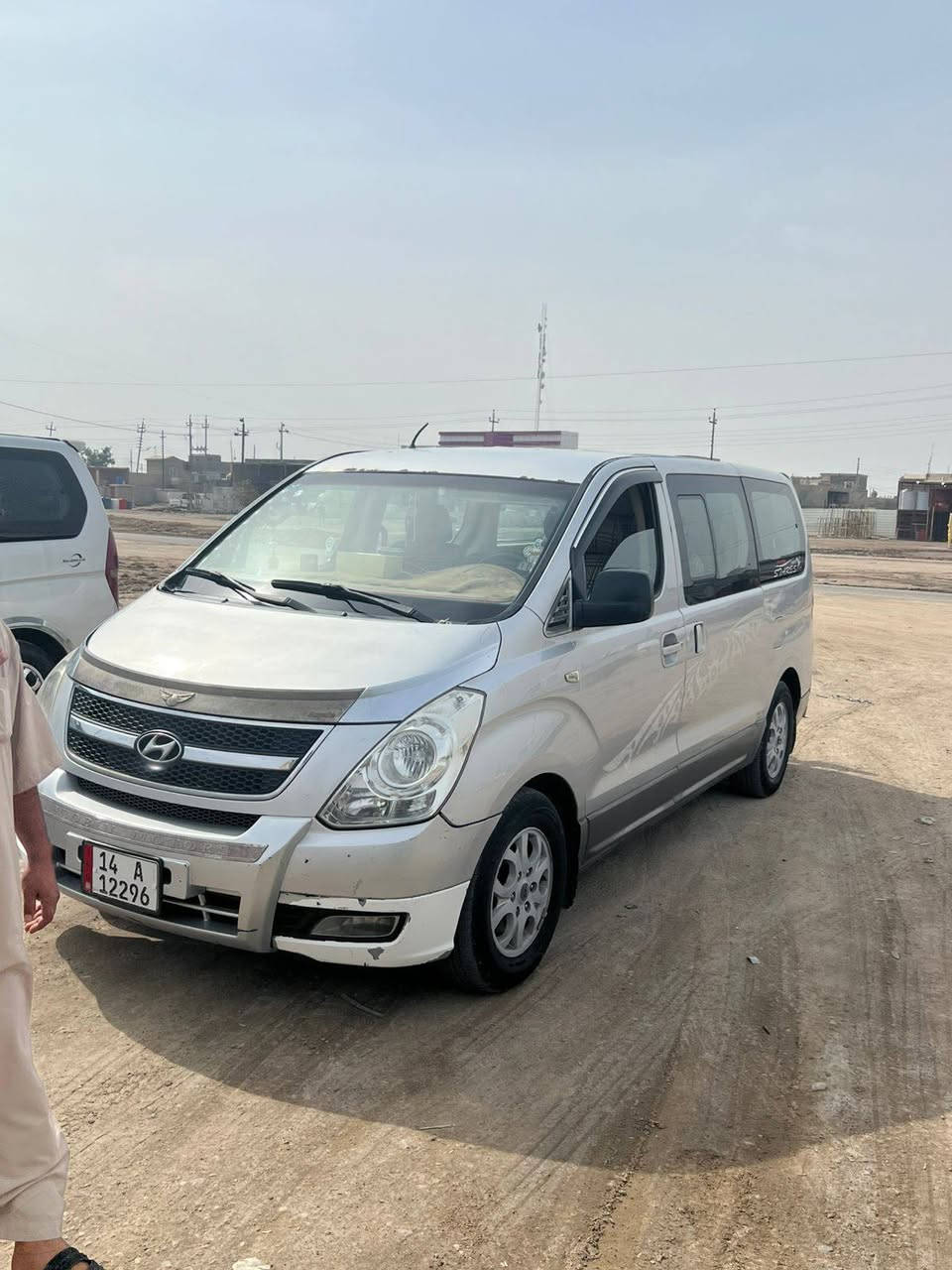 سلام عليكم من رخصت الادمن ستاركس البيع 209 مفتوح ومحوره مسكر مكاني البصره الدير رقم ***********
