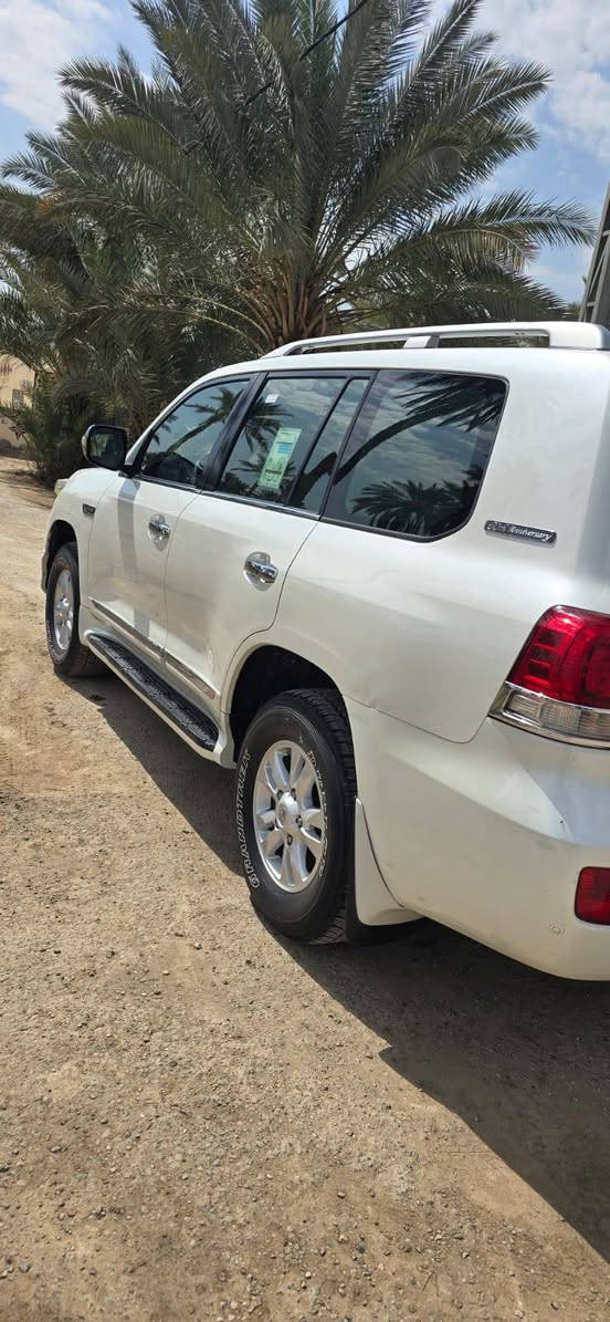 السلام عليكم
ماشيه 172

ستينية فول مواصفات 2011

رقم شمالي الجديد أنكليزي الدولي باسمي 

كفاله عامه من ضربه /وصبغ /وتبديل 

مواصفات GXR.i 

فتحة سلايت رؤف 

محرك 6سلندر وضع شركة 

بصمه + بصمه ابواب 

.7راكب                     

ثلاث قطع تبريد 

كشنات جلد 

كرسي كهرباء 

٨ ايرباك

تحكمات ستيرن 

فور ويل  

دشبول ليزري 

عتب ليزري 

ثلاجة 🧊

كامرة خلفيه

دفلوك ونضام زحف 

لايت زنون اصل 

لد آمامي

اشاير بلمري 

اشاير بلجاملغ

حساس امامي خلفي 

مكينة كفاله عامه لاتبخير لاتنقيص ولاصوت 

كير وضع الشركه مكفول كفاله عامه 

السيارة مكفوله كفاله عامه ع وضع الشركه

السعر 325)) بيع مستعجل

مكاني بابل المدحتيه  // للاتصال***********
