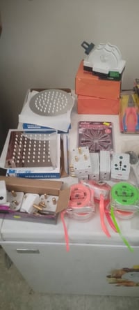 عندي غراض للبيع ابسعرالجمله 07519108156