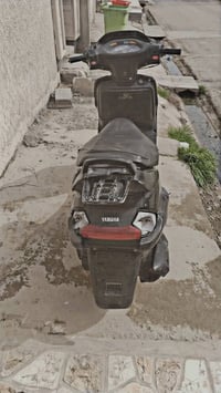 دراجه فراشه كامله للبيع السعر 250 للاتصال 07731876842