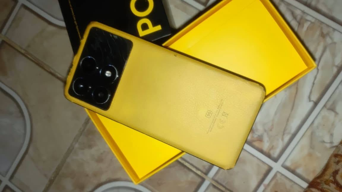 POCO X6 Pro 5G
الجهاز نضيف مداخل صيانه ابد شرط الفحص ذاكره 512 رام 12+12 ملحقاته كارتون و لاسق شاشه و كفر اصلي فقط الشاشه بيها فطر صغير كلش ممبين ابد لللمراوس بجهاز قوي رايده للببجي


**إذا كنت صاحب هذا الإعلان وتريد حذفه لأي سبب، رجاءا أرسل رسالة إلى الدعم الفني**
