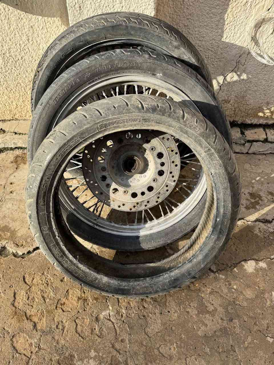 شوته كامله ب ٢٠ 
ضفيره ببر كامله ومفرعه ب ٥٠ 
صالنصات ب ٥٠ 
تاير ويل امامي جديد ب ٥٠ 
ويل امامي ب ٢٠ 
ويل امامي ثاني هم ب ٢٠ 
تاير امامي ب ٢٠ 
عقل بلادي فصله ب 100 
شخاطه جديده ب ١٠


**إذا كنت صاحب هذا الإعلان وتريد حذفه لأي سبب، رجاءا أرسل رسالة إلى الدعم الفني**