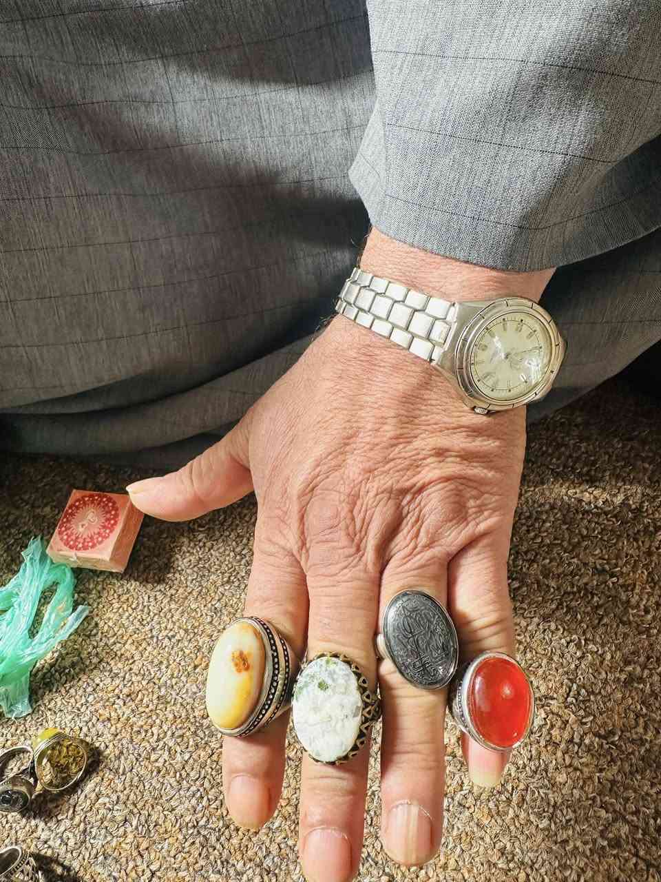 محابس وأحجار كريمه عقيق يماني شفه العبد عطف در النجف كلش حلوات كلمن وسعره لتواصل *********** كربلاء حي الميلاد
