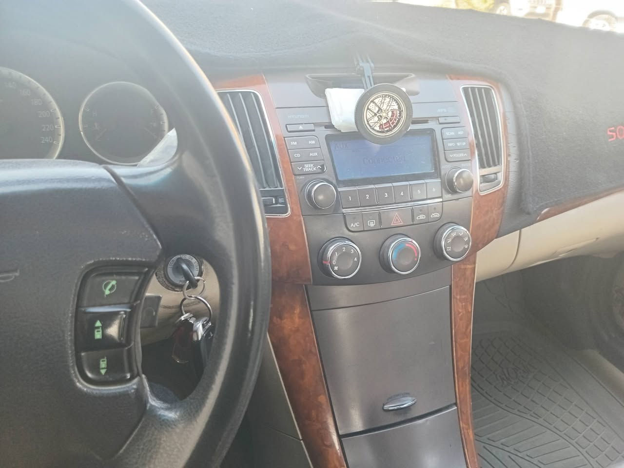 السلام عليكم للبيع  سوناتا ٩ خليجي ٣ قطع صبغ بنيد وجاملغين تخم تاير جديد حدادية جديدة تبريد شغال كير مكينه بلادي سيارة كلها بلادي مال جناي السعر ١٢٠ وبيها مجال رقم بابل انكليزي مكفولة من اي ضرر مكان السيارة كربلاء رقم خاص


**إذا كنت صاحب هذا الإعلان وتريد حذفه لأي سبب، رجاءا أرسل رسالة إلى الدعم الفني**