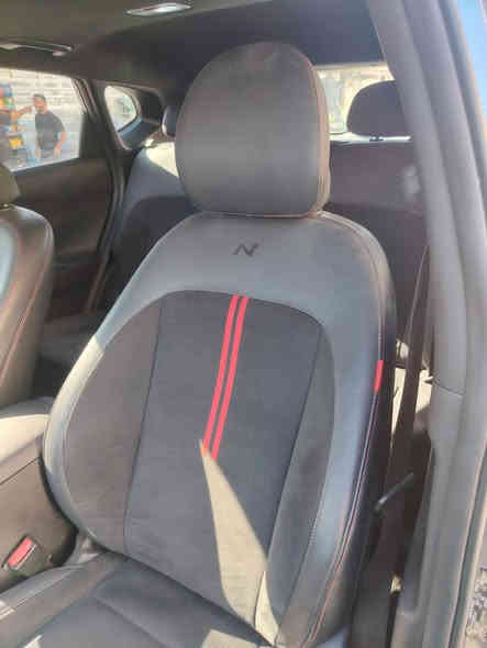 السلام عليكم ورحمة
هونداي كونا N LINE  
موديل 2024  فول مواصفات
بنوراما 
1.بصمه تشغيل.
2.تشغيل عن بعد.
3.لايت لد وبوجكتر 
4. محرك توربو 1600 دبل كلج تيربو.
5.شاحن موبايل  لاسلكي وايرليس.
5.حفر علامه ان لاين على الدواخل.
 7. شاشه تاب ودشبول ديجتيل.
8. كرسي كهرباء.
9.لادارات اماميه جانبيه خلفيه توقف ذاتي .
10.كامرة دوارة شاشه.
11.دبل صلنصة 
12.شحن للاسلكي
حادثه كرده بالبنيد وبابتين  مصبوغ شرط بدون دواخل ايرباك استرين فقط 
ماشيه 22 الف حقيقي
بدون رقم السياره 
السعر 137 ورقه بي مجال
رقم التليفون ***********

مكان بغداد جامع النداء
