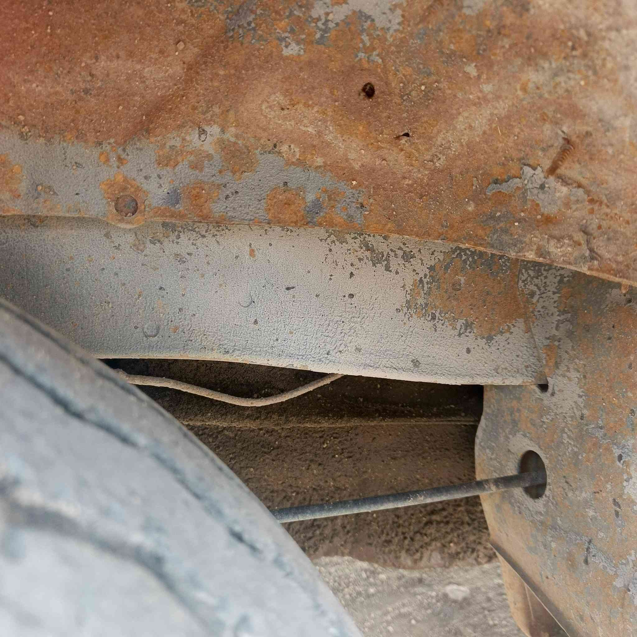 السلام عليكم
كيا بستا ٩٣ رقم الماني ذي قار 
مكينه وكير وحداديه شرط 
داخليه حلوه مرتبه 
وبرانكيتات مصورهن 

السعر ٢٥ وبيه مجال قليل للشراي 

اللاستفسار *********** 

العنوان ناصريه مركز
