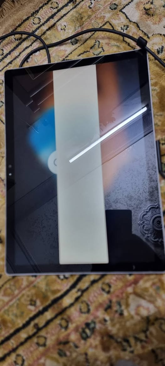 لابتوبات سيرفس عدد 4 للبيع فحم لتسئلني اعطالهن وشبيهن مابيهن نظام البيع ((فحم)) شوف الصور
بيهن جيل سادس وسابع وعاشر...
سعرهن شلع 250 الف 
بغداد/مدينة الصدر/ ***********
