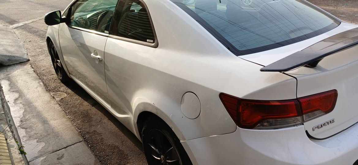 السلام عليكم
رقم بغداد هزه جديده

كيا فورتي 2012 وارد امريكي
محرك 2000 ودش

 حادث امريكا جاملغ امامي

ماشيه 170

كير اوتماتيك

كم قطعه صبغ ابيع حزام البنيد مغلف ستيكر

سياره بحالة جيده 

تبريد شغال 

اشاير بالمري 

سلايد 

***********

عارضها 76 $

بغداد الاطباء   قرب جسر العامريه
