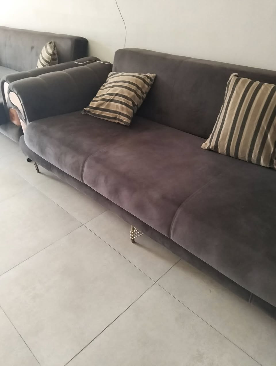 تخم تركي مخزن ٨. مقاعد نظيف جداً اي ضرررر مابي 

مكان حي العامل بغداد


**إذا كنت صاحب هذا الإعلان وتريد حذفه لأي سبب، رجاءا أرسل رسالة إلى الدعم الفني**