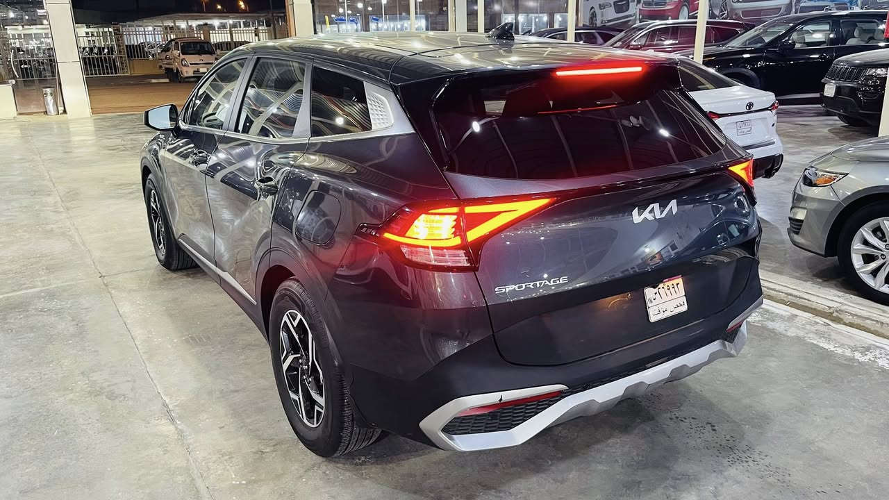 سبورتج
موديل 2024

بدون رقم رقم أي محافظة ￼

محرك 4   2400

حساسات أماميه وحساسات خلفية

لايت زينون  +LED

شاشة ديجيتال متصل كامل

دشبول شاشه

بريك بصمه

مكان واسط كوت

(‏ملاحظة سيارة مكفوله من صبغ )                    (حادث نسبة غرق) شغالة 100% سيارة جاهزة ￼￼￼

‏الاستفسار     ***********
