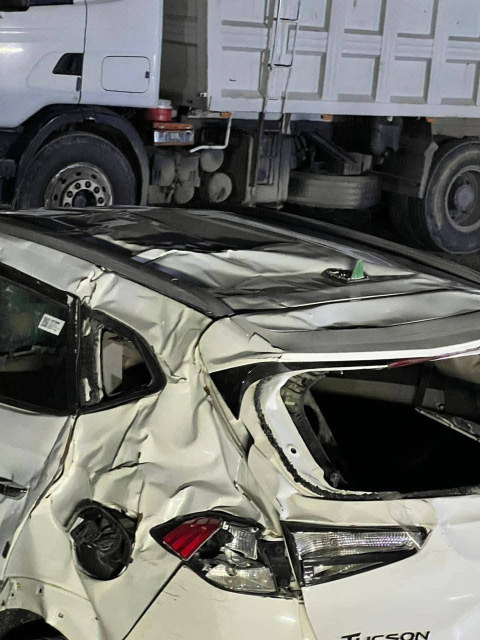 السلام عليكم
توكسان 2020 رقم بغداد 

متعرضة لحادث ابيعها على حادثها السيارة شغالة وتمشي إخوان رجاء لحد يكسر بحلال غيرة مثل ما اني تضررت اليوم ترا باجر اللة يطيحك بهيج موقف واللة يجفيكم شر الحوادث السعر 78 وبيها مجال شي قليل

للتواصل اتصال وواتس غير متواجد على الفيس بوك ***********
