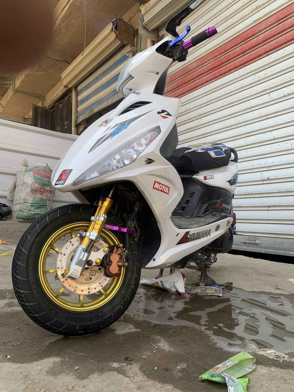 للبيع او مراوس بشي مرتب


**إذا كنت صاحب هذا الإعلان وتريد حذفه لأي سبب، رجاءا أرسل رسالة إلى الدعم الفني**