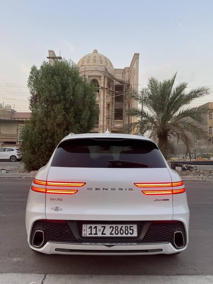 للبيع gv70 
2024 
ماشيه 11 الف كيلو 
حادث خلفي بسيط بدون ايرباك 
السعر 34 
*********** 
مكاني المنصور
