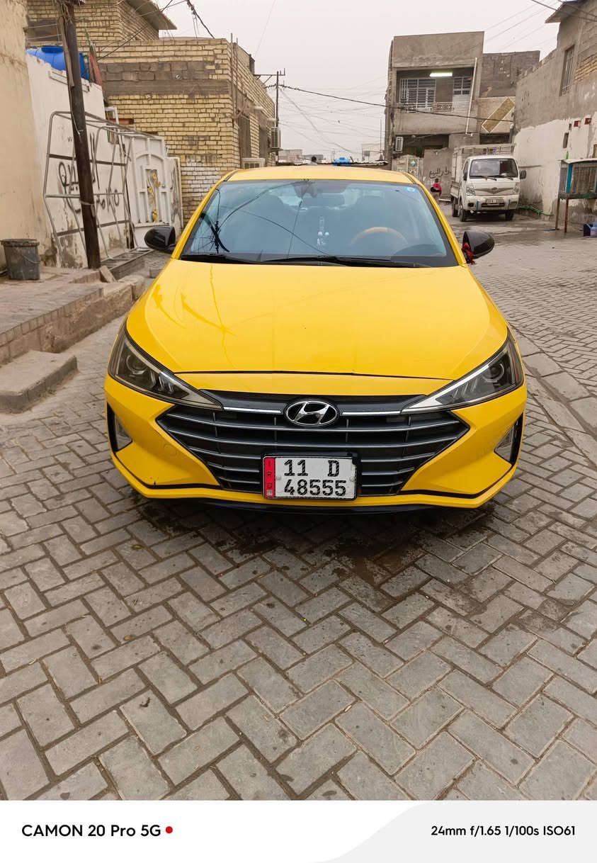 نهيونداي النترا موديل 2019 وارد امريكي صور الحادث بالمنشور مرفقهه
مكينة گير حدادية تبريد على الفحص
حجم المحرك 2000 دوش المرغوب منظومه غاز لا تبخير ولا تنقيص 
تحكم ستيرن
شاشة 
كامره دواره 
تدفئه تبريد 
لايتات زنون 
مكان السيارة بغداد جميله 
رقم بغداد  الماني بسمي تحويل ثاني يوم  مصفره هيئه وغرامات
سعرها 140  ورقة بيها مجال بسيط
أي ‏‪***********‬‏
