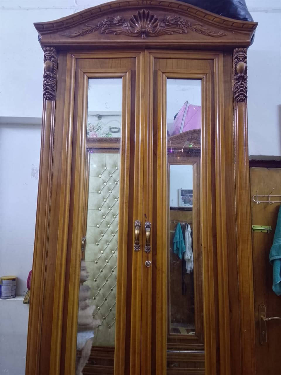 غرفة للبيع صاچ تصميم ترگي مکاني بغداد الرحمانيه قرب حديقة احمد الوائلي +964 783 287 4853التواصل


**إذا كنت صاحب هذا الإعلان وتريد حذفه لأي سبب، رجاءا أرسل رسالة إلى الدعم الفني**