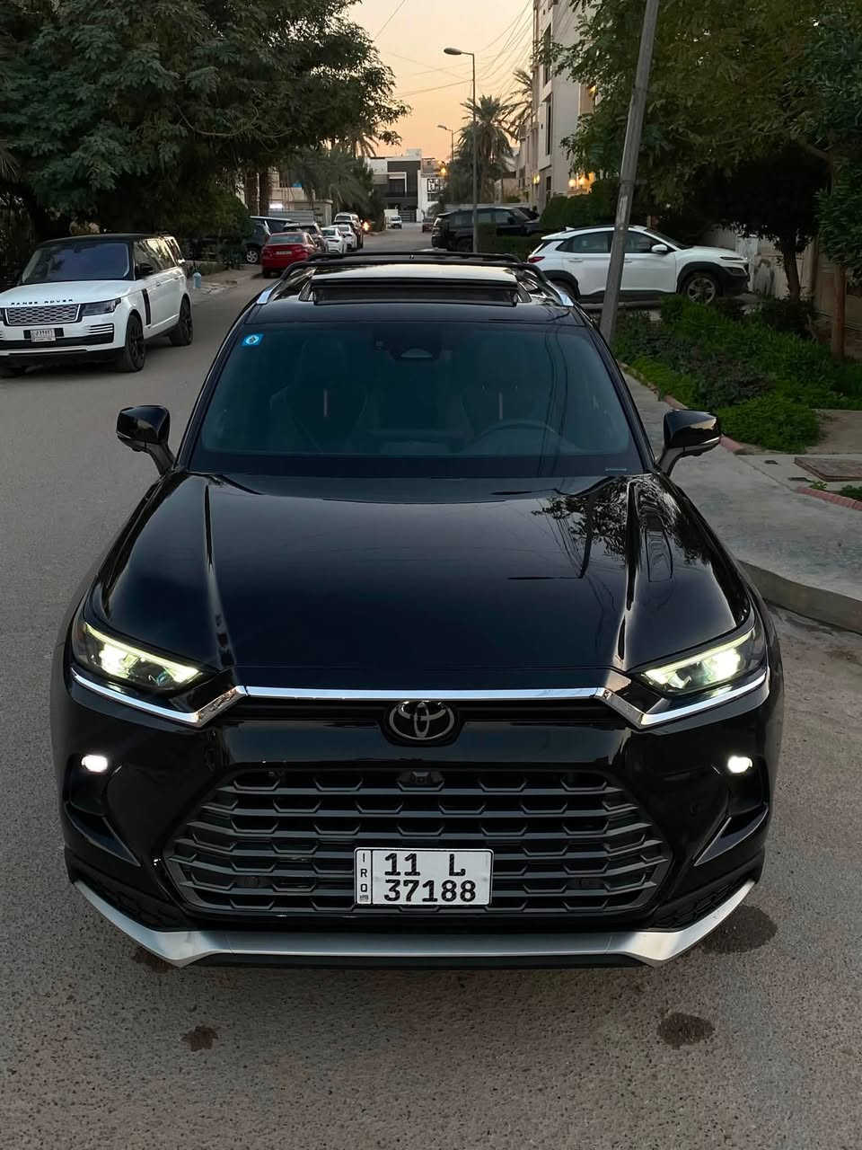 السلام عليكم
للبيع بدون مراوس

گراند هايلندر بلاتينيوم 2024 هايبرد ماكس فول

السياره اعلى مواصفات 

خمس كامرات 

بنوراما

داتا شو

بصمات ابواب

كشنات جلد كنتارا 

مقاعد تدفئه تبريد

سستم صوت JBL

خمس رادارت ٣ اماميه وثنين خلفي

حساسات امامي خلفي

شاحن وايرليس

محرك 2400 هايبرد تيربو 

لايت LED

سبعه راكب

وباقي المواصفات المعروفه

السياره باسمي

بدون تبديل اي قطعه

صبغ باب السايق وحافة الجنطه

والباقي راجع بارد

بدون اي نقص

ايرباك ستيرن وبرده ومسستم

مكانها اليرموك

السعر 340

***********
