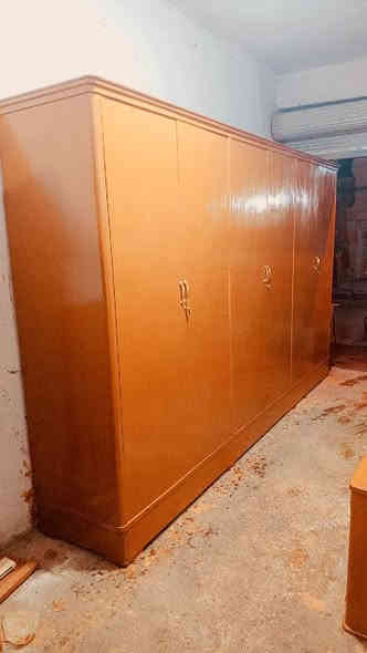 سلام عليكم 
غرفه 6  ابواب تزكام  نضافته 90 بلميه للبيع او مراوس 
السعر 525 الف العنوان النجف شارع المدينه للاستفسار اتصل 
***********
