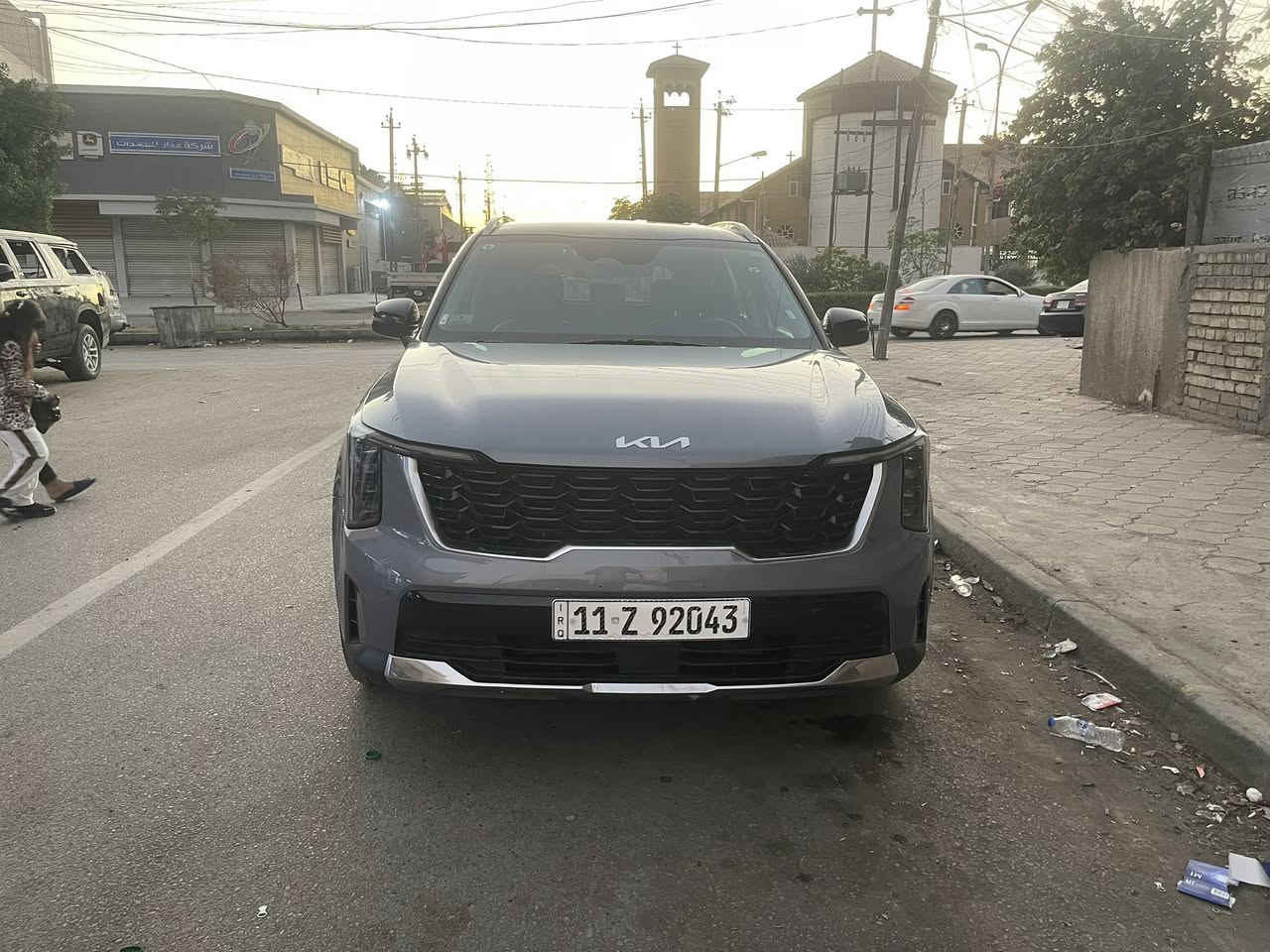 كيا سورنتو  موديل ٢٠٢٤ ماشيه ٢٠ الف حادثة موجود بالمنشور صبغ ٣ قطع جاهزه مرقمه بغداد باسمي فوول مواصفات عدا بنوراما مكانه بغداد الكراده للاتصال / ***********/ سعره ٢٤٠$
