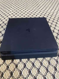 بلايستيشن ٤ سليم • ذاكرة ١تيرا • ذراع أصلية