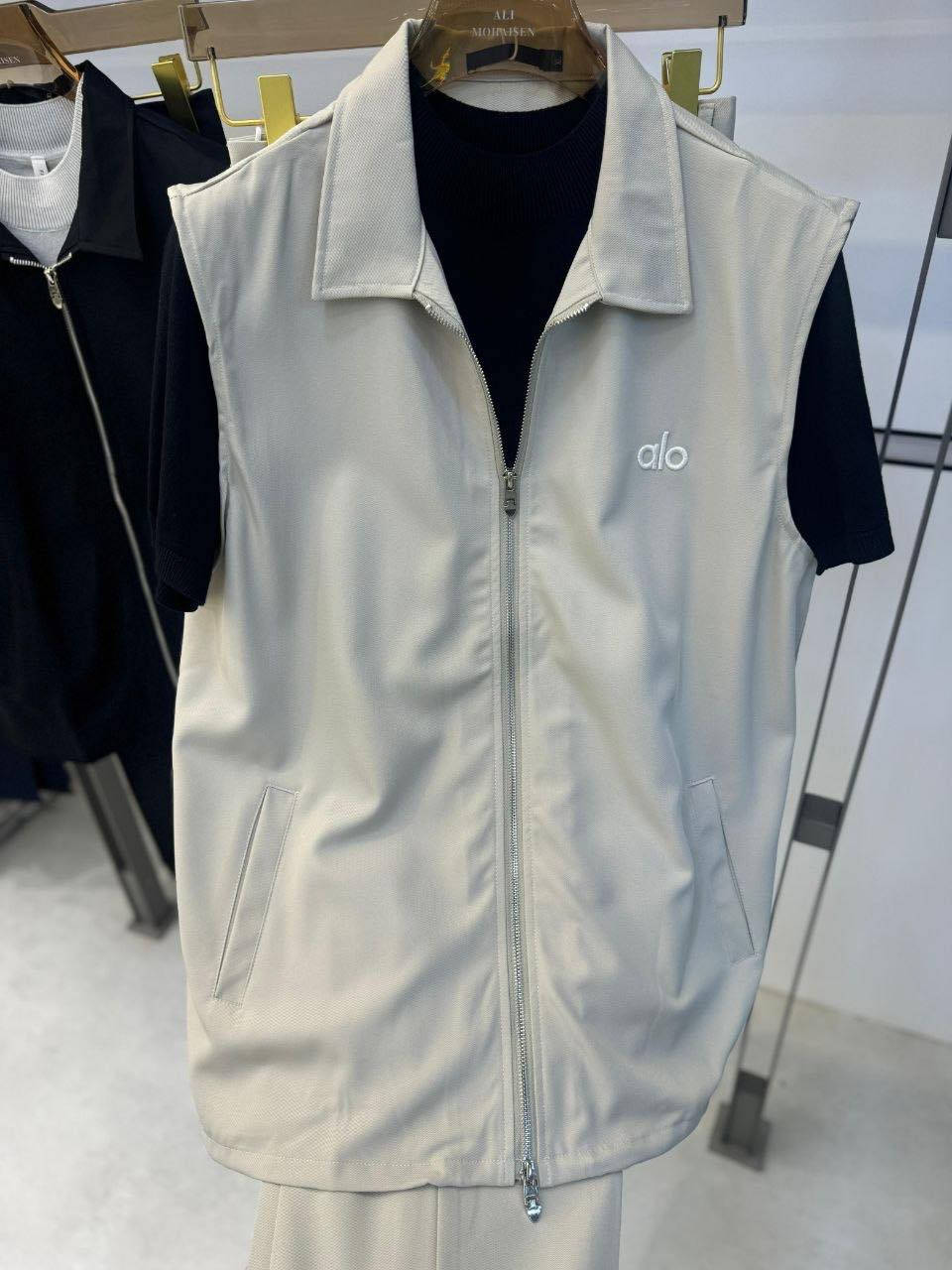 بدله كوري خامه درجه اولى وقطعه فوول

قياس xl - 4xl

الشد 16 قطعه ب508 الف


**إذا كنت صاحب هذا الإعلان وتريد حذفه لأي سبب، رجاءا أرسل رسالة إلى الدعم الفني**