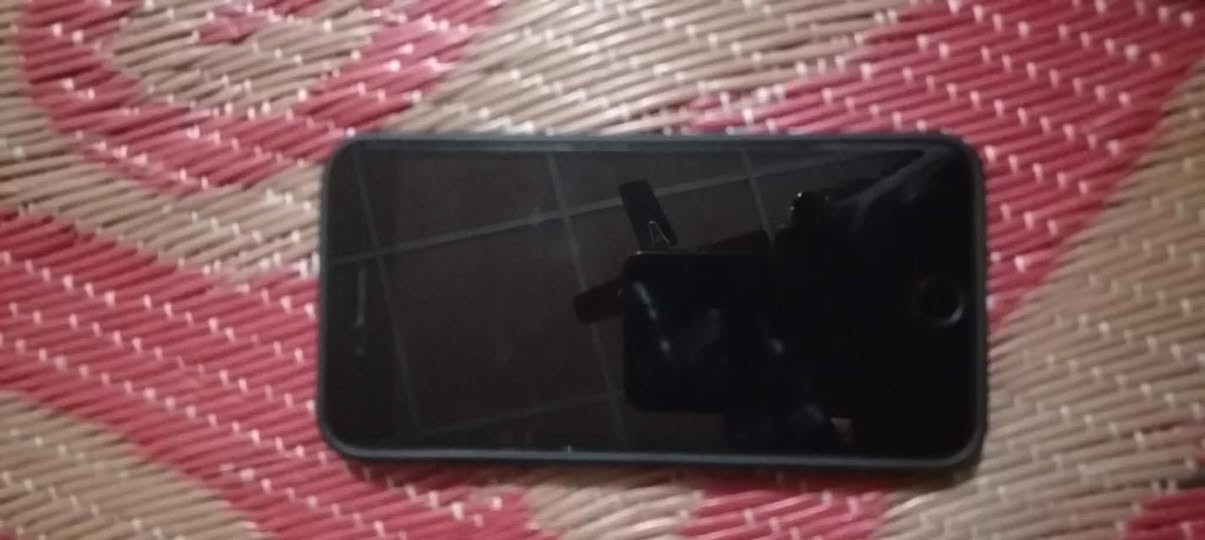 ايفون7بلص
ذاكره128
سعر75بي مجال


**إذا كنت صاحب هذا الإعلان وتريد حذفه لأي سبب، رجاءا أرسل رسالة إلى الدعم الفني**