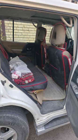 السلام عليكم. بايجيرو 2006 محرك 3800 السياره جاهزه كامله من كلشي مري شفط تبريد 3قطع  فتحه  السياره خير من الله  كله بلاديه  السياره مكان السياره بغداد الغزاليه
***********
السعر 105 وبيه مجال
