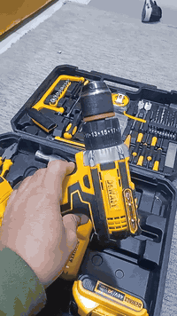 السلام عليكم درين لبيع استعمال شي قليل ويا ٤٠ قطعه حفر الكتابه السعر ٥٠ وبي مجال قليل بابل ابو غرق
***********
