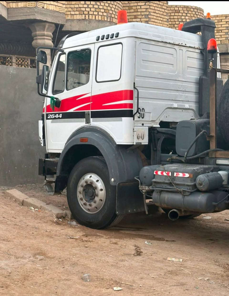 للبيع كرواتي مديل 97راس بلادي محرك44ام الحيه لاتنقيص ولا تبخير كير 210جديد شاصي مكفول كفاله عامه قماره جديده بدون صبغ رقم بغداد مربوطة قلاب تخم تاير 
مكان السياره نجف ***********
