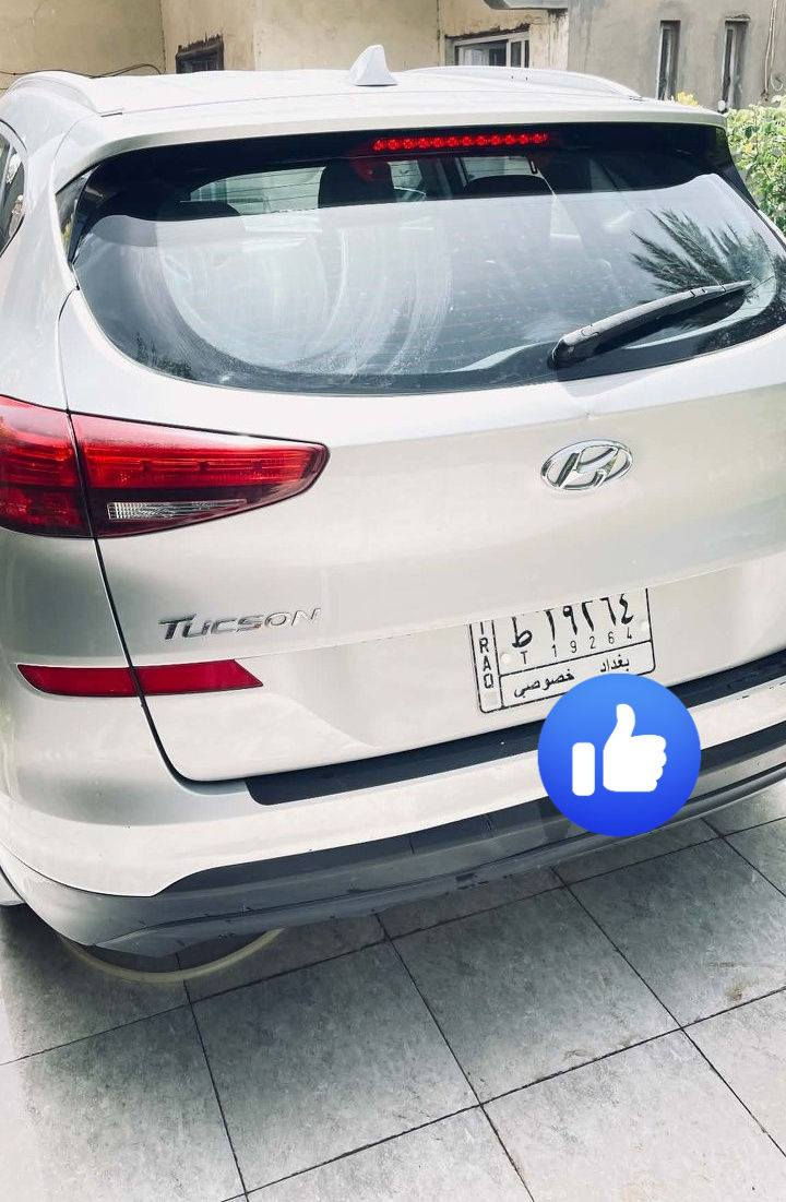 السلام عليكم....
مكلف بالنشر 
للبيع توكسان موديل ٢٠ وارد أمريكي رقم بغداد محرك GDI حادث جاملغ ايمن وبنيد ماشيه ٢٨ السعر ١٦٨ بيها مجال قليل اتصال فقط ***********
