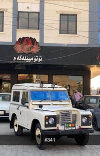 لاند روڤر • ١٩٨٢ • مكينة V4 بنزين