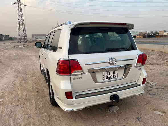 السلام عليكم لاندكروز ساز 2014 فول مواصفات ماشية ١٧٤ الف سيارة بدون صبغ وبيها بارد بسيط بلباب الخلفي السعر ٤٠٠ ورقة ٤شدات وبيها مجال للشراي موقعي بغداد التاجي قرب جسر ذراع دجلة ***********
