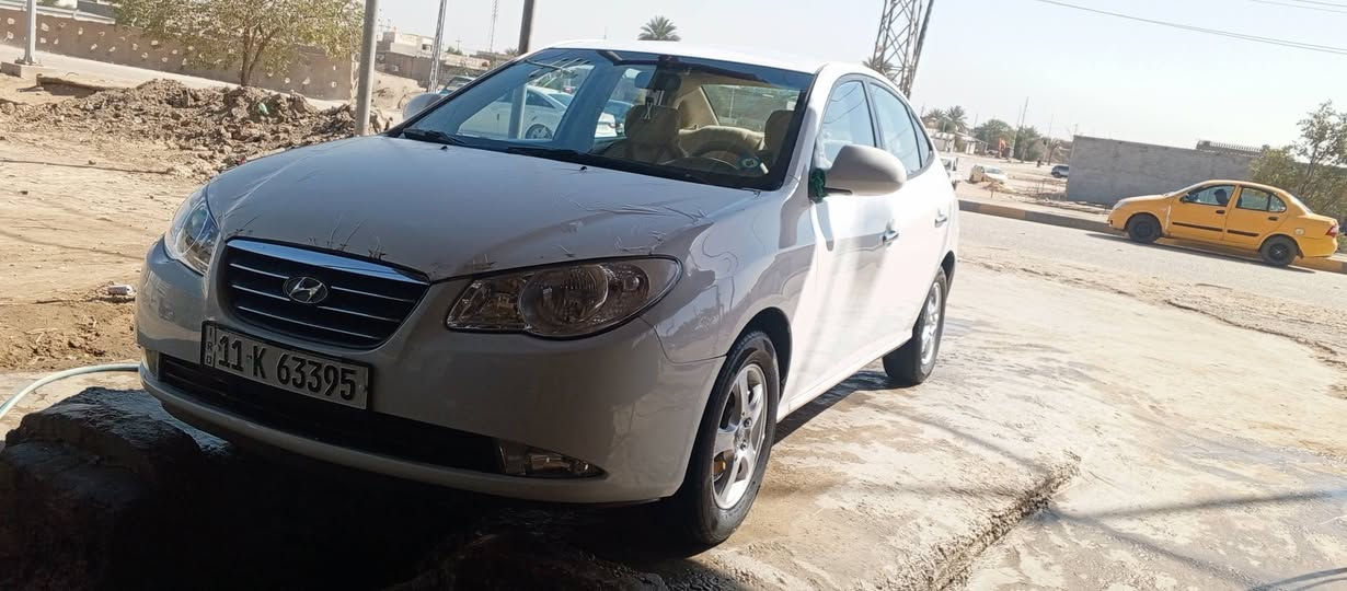 السلام عليكم ورحمه الله اخوان النترا 2010 خليجي سياره مال بيت خير من الله مكينه 1600 تدفئه وتكييف كلشي شغال سياره جاهزه من كلشي وباقي التفاصيل الاتصال على الرقم التالي ***********
