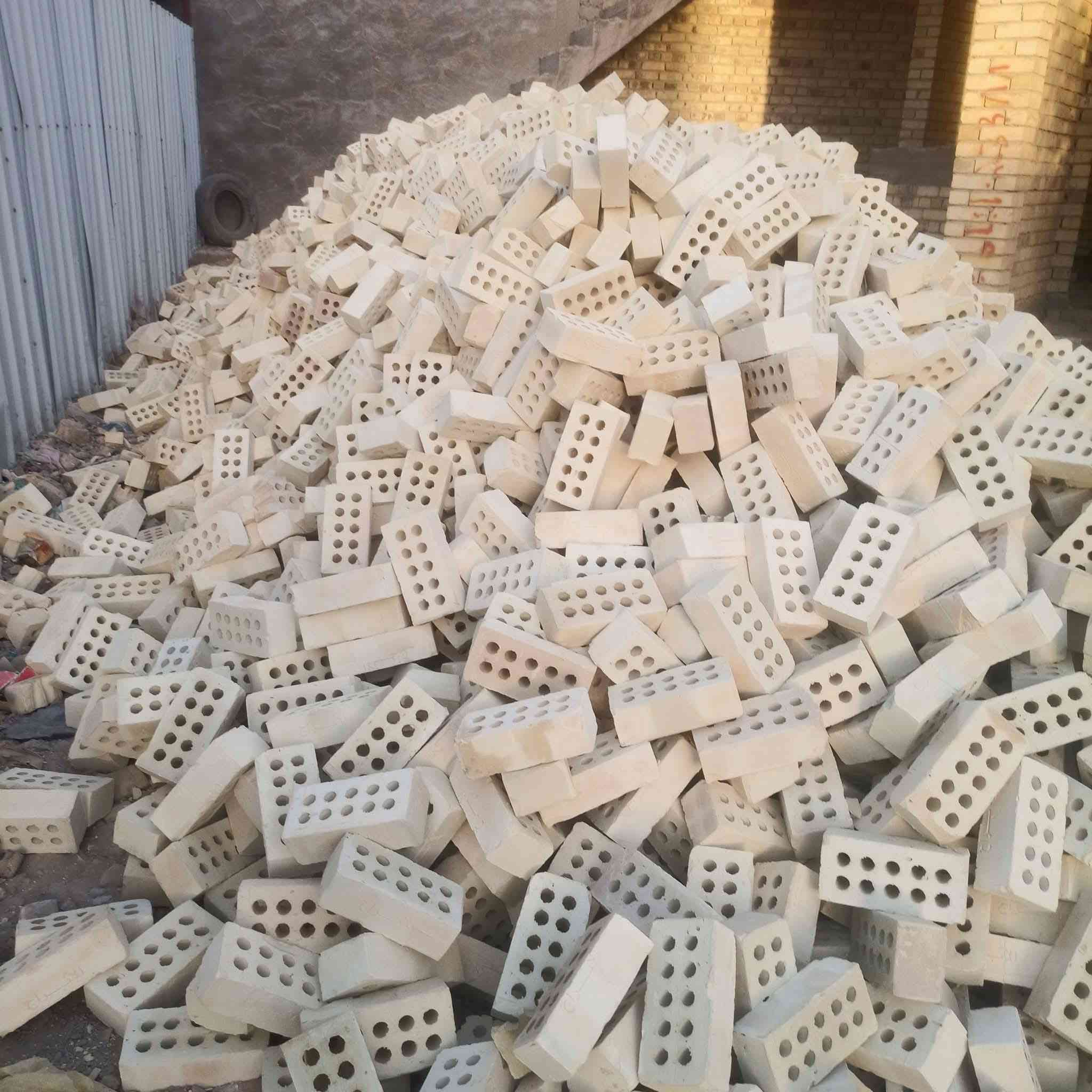 🧱 طابوق جمهوري درجة أولى – 
✅ جودة عالية – متانة مضمونة – مواصفات مطابقة
‭‬ 📦 الكمية: 4000 طابوكة + زيادة 300 طابوكة مجاناً!
8000طابوكه زياده400طابوكه
📍 الموقع: مجمع النهروان
🚚 توصيل إلى كافة المحافظات

📞 للاستفسار والطلبات
 ‭0786 326 4021‬

اختار الصح… اختار الطابوق الجمهوري 💪
