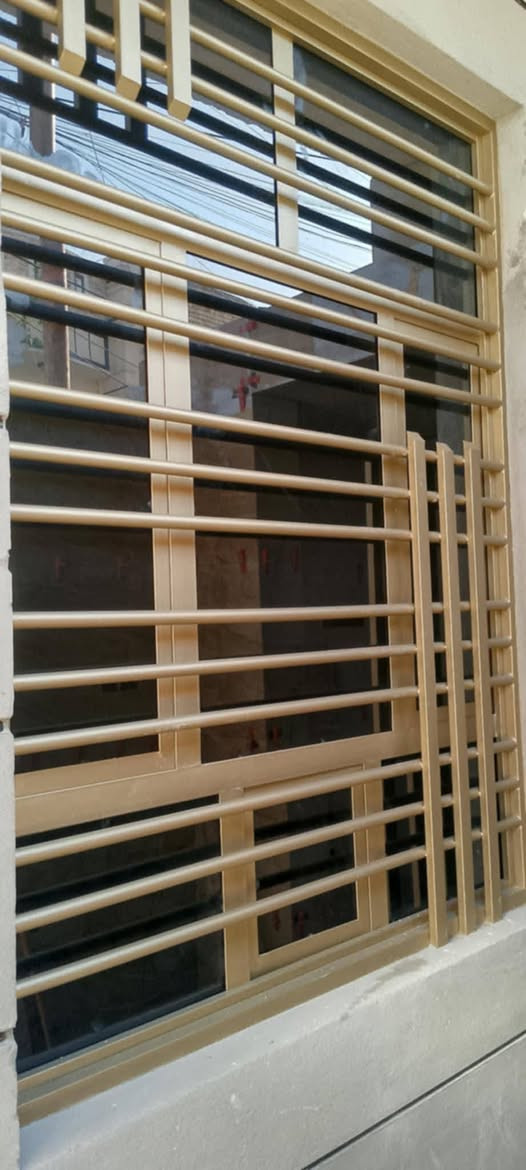 السلام وعليكم 🤗
متوفر جميع انواع الجام 💯
نشتغل جميع انواع الشبابيك جام والمرايه كلشي متوفر 🧿
الكماليه شارع المصرف مقابيل برج العرب 🗣️
متوفر بي واتساب ⁦⁩***********
