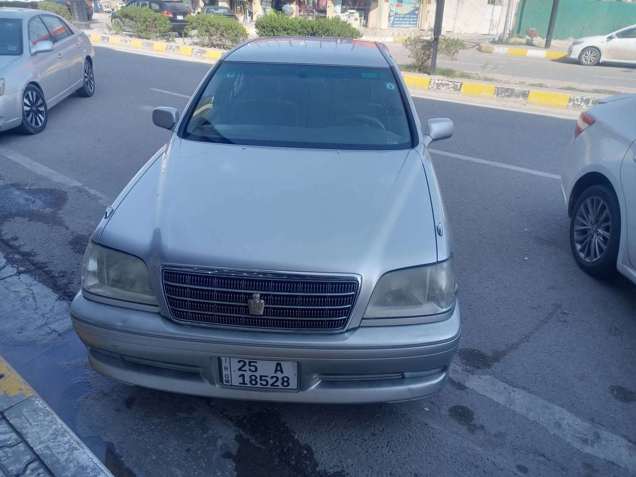سياره ملكه بأسمي محرك ديفور الصغير دكمه وحدة كريستال رقم كركوك السعر ١٢٠وبيها مجال قليل رقم الهاتف *********** العنوان تكريت
