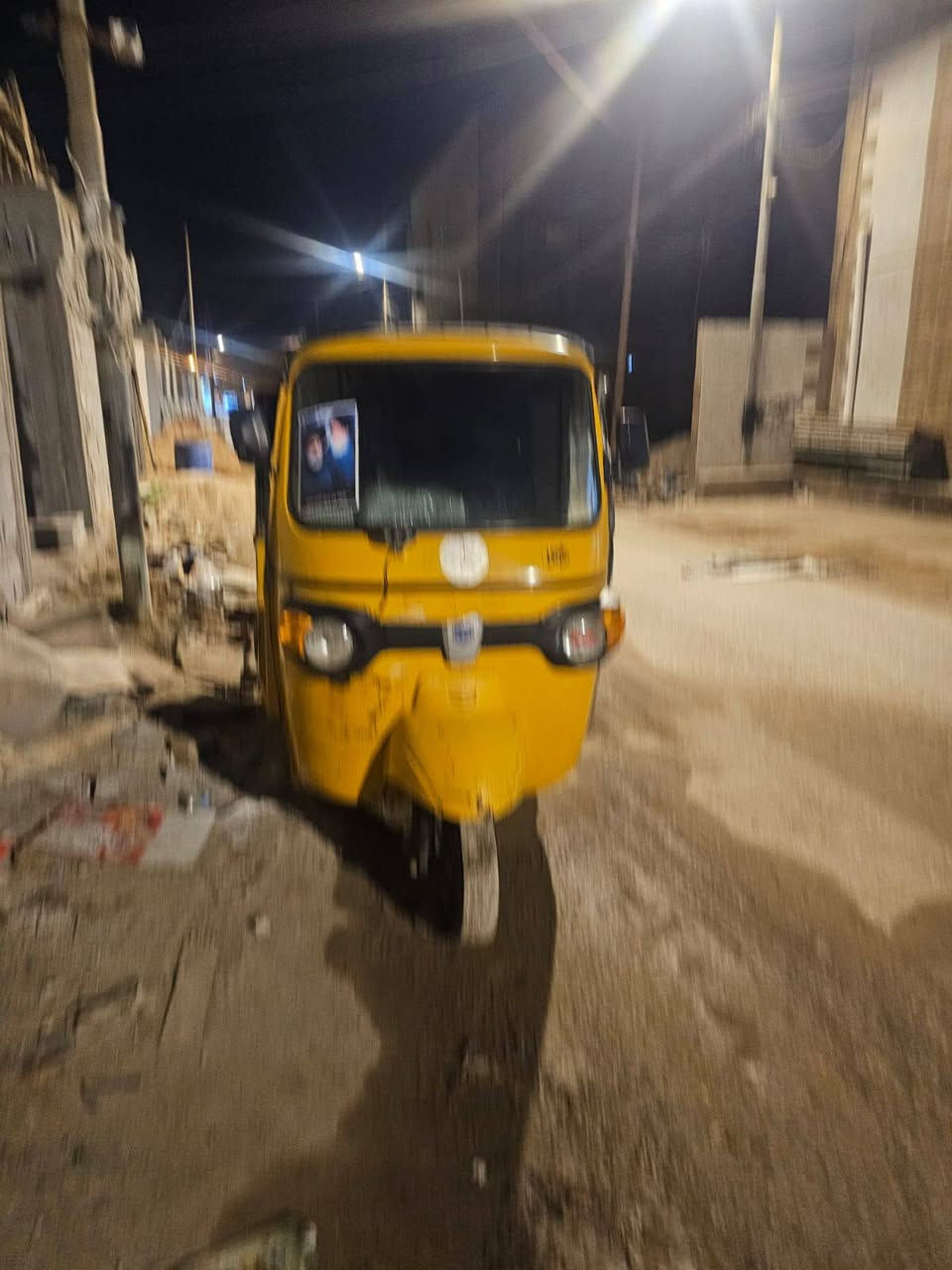 سلام عليكم تكتك بياجو نضيفه موديل2020بشهر11تكتك محوره مكينه تي في أس تكتك الله شاهد تخبل اوراق تكتك نضيفه ومابيه شي المكان البصره حمدان رقم تلفون***********
