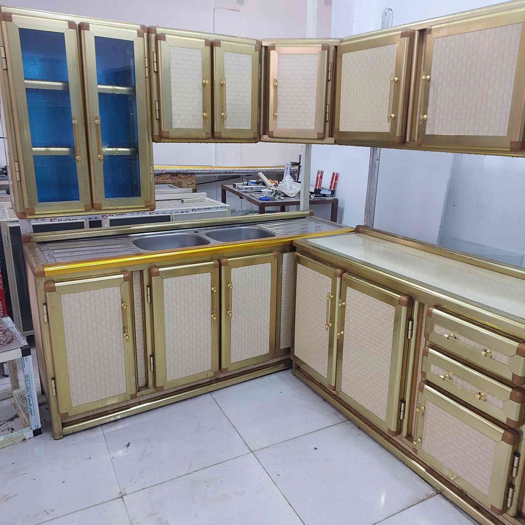 كاونتر تسكام مستعمل ٥امتار نضيف جدا بالحمزه حي الحسين ***********واتساب
