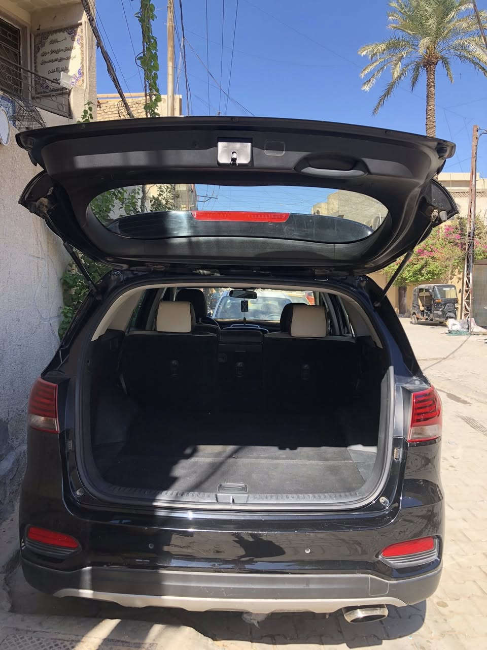 السلام عليكم للبيع سورنتو 2020 وارد امريكي سونار كدامكم حادث خفيف فقط ايرباك بردة بدون صبغ نظيفة جدا ماشية قليل محرك 4 سلندر 2400 دفع رباعي فول مواصفات بصمة كامرا شاشة حساسات رادار اشاير بلمري كشنات جلد تدفئة بلستيرن وكشنات تحكمات بلستيرن وبعد هواية بيهة مواصفات رقم كربلاء دولي انكليزي مشروع وطني بأسمي السعر 192 وبيهة مجال للطيبين للاتصال ***********
