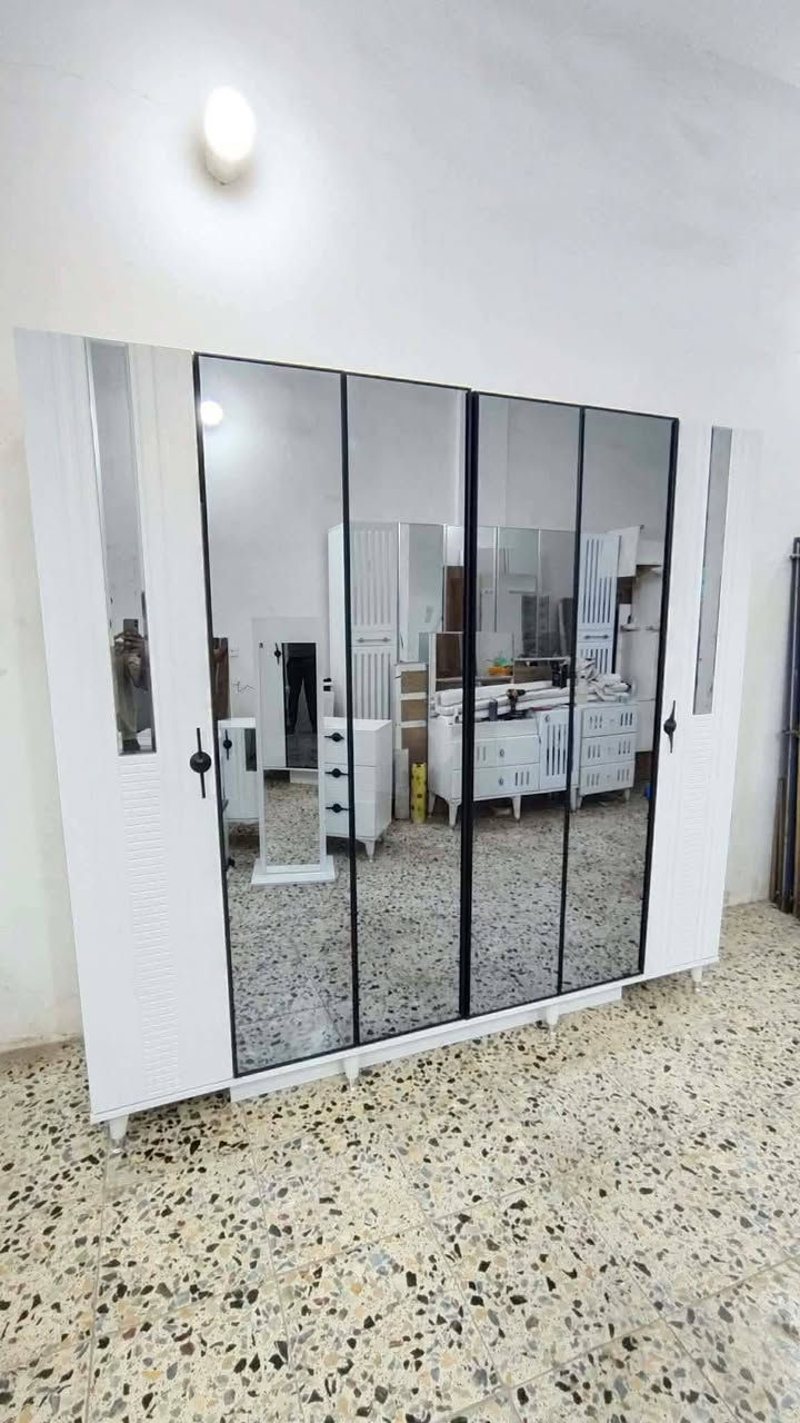 💎💗 غرفة تركي مستخدم
8قطع 
💯 نظافة 90
🚪 نظام ابواب مرتب
💸 السعر650
🪛 شد مجاني
🚚 نقل مجاني
💎 للحجز اخذ سكرين وتفضل واتس اب *********** تتوفر انواع الغرف
