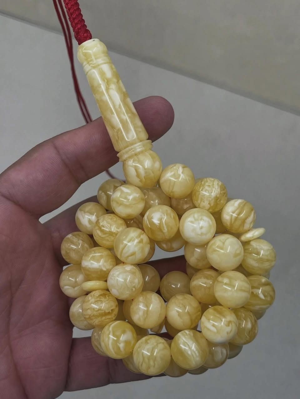 بسم الله…مسباح 📿 كهرب كلينغرادي جبس مشخط تايكر 🐅 من الخامات الصعبة خراطة الخليج . الشاهد قطعة وحدة . دبل فواصل . مسباح ولا غلطة . الوزن 74 غرام . حجم الخرز 12 ملم . عدد الخرز 67 . مسباح سوبر ViP . يوجد توصيل لكل محافظات العراق …


**إذا كنت صاحب هذا الإعلان وتريد حذفه لأي سبب، رجاءا أرسل رسالة إلى الدعم الفني**