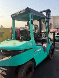 ميتسوبيشي • 3 طن • موديل 2013