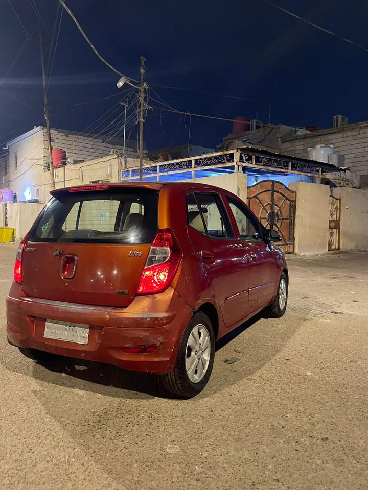 سلام عليكم
i10 للبيع 
موديل 2013
السيارة كدامكم مثل ما موضح بل صور 
السعر 68 وبيهـا مجال  
مكاني بصرة :***********
