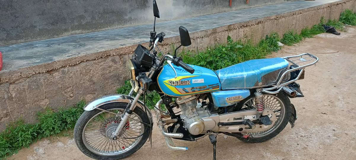 دراجه.البيع موديل 24
اربعه كير

ما مفتوح. بعده. نضيفه 
موجود خاص وهاذه رقمي ***********
