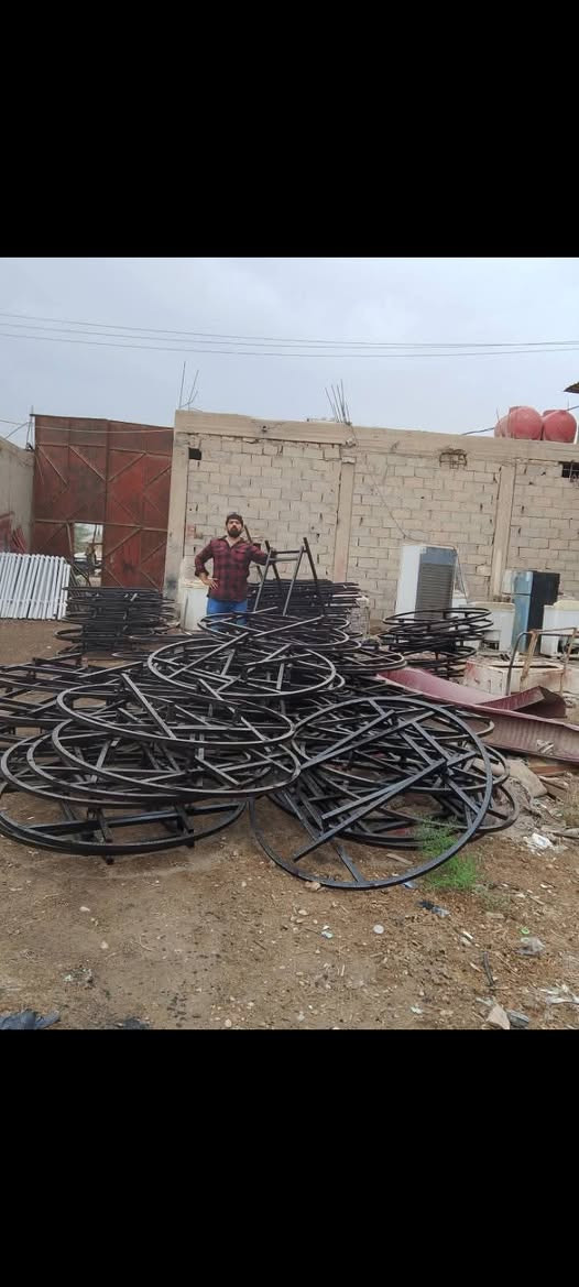 السلام عليكم  الى كل عنده موكب او حسنيه يعلن معمل حداحده الرحمن شغل كله بلاش بذواب الحسين  فقط عليك حديد وشغلي بلاش ***********احجز من هسه عنوان حله براس جسر سعد بيجو مقابيل حسنيه اهل البيت احمد المعموري
