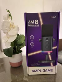 مايك فيفاين • جديد غير مستخدم • بدون ستاند