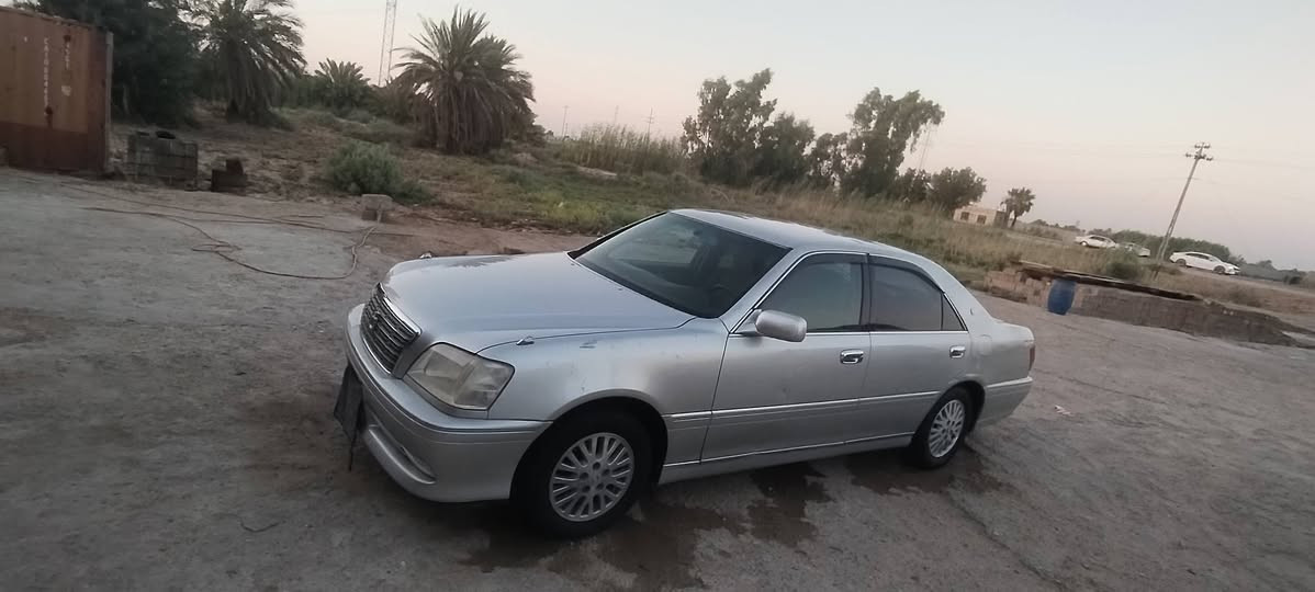 السلام عليكم
جنون كريستال اصل
ديفور الزغير ٢دكم برده
تبريد ثلج حداديه تخم تاير جاهزه للأخير
بيع او مراوس السعر ٤٠ وبيها مجال
***********
