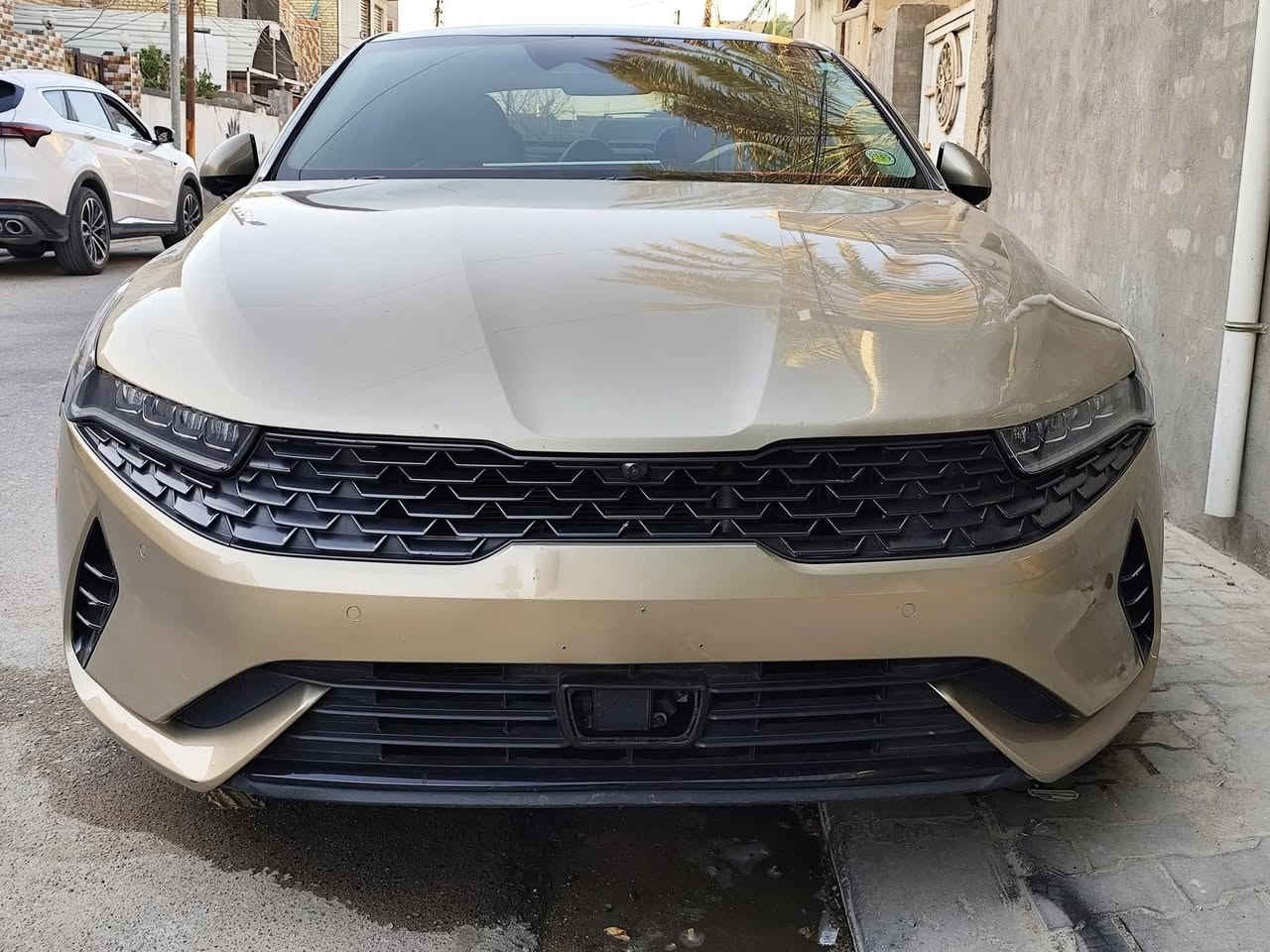 ‏K5 اعلى مواصفات EX 1/1 رقم نجف باسمي السعر 175 وبيهه مجال 
موديل 2022
محرك 1600 تيربو
اللون ذهبي(شمباني)
1-بصمه + تشغيل عند بعد
2-شحن هاتف لاسلكي
3- قياده ذاتيه ؏ الخطوط السريعه
4- هاند بريك بصمه
5- سقف أسود بانوراما
6- مثبت سرعه
7-مري قلاب عند رجوع
8- سستم سماعات  Bose
9-حساس أطارات
10-بك لايت ليد كامل متصل
11-شاشة كبيره Gps
12- كامره دواره + حساس خلفي
13- كشن حار بارد
14-شاشه اعطال
15-ويل كروم لونين
16-رادار جانبيه
17-مراقبة النقطة العمياء
18-جنطه ذكيه عند الاقتراب + ترحيب
19-اشاير بالمري
21-كشنات جلد اسود ذاكرة كشن
22-‏ كراسي الامامي كهرباء
23-لايتات عدسات + لد اصفر+ لايت auto
24-نضام قياده أيكو + سبورت +سمارت +نورمال
25-فول تحكم ستيرن
26-كير أوتو + عادي
28- اوتو بربك
29- دشبول صاج
30-سياره حره بسمي تحويل مباشر رقم نجف
السياره وارد امريكي
ماشي امريكا ٧٠ ميل
حادث جاملغ امامي امبدل ومصبوغ معه ملاون الباب + البنيد مصبوغ
اتصال + واتساب ***********
