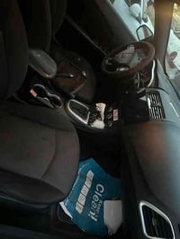 للبيع مستعجل كلش  افنجر ٢٠١٣ ازرق اللون  كير مكينه جدد مكفولات  داخل ن...